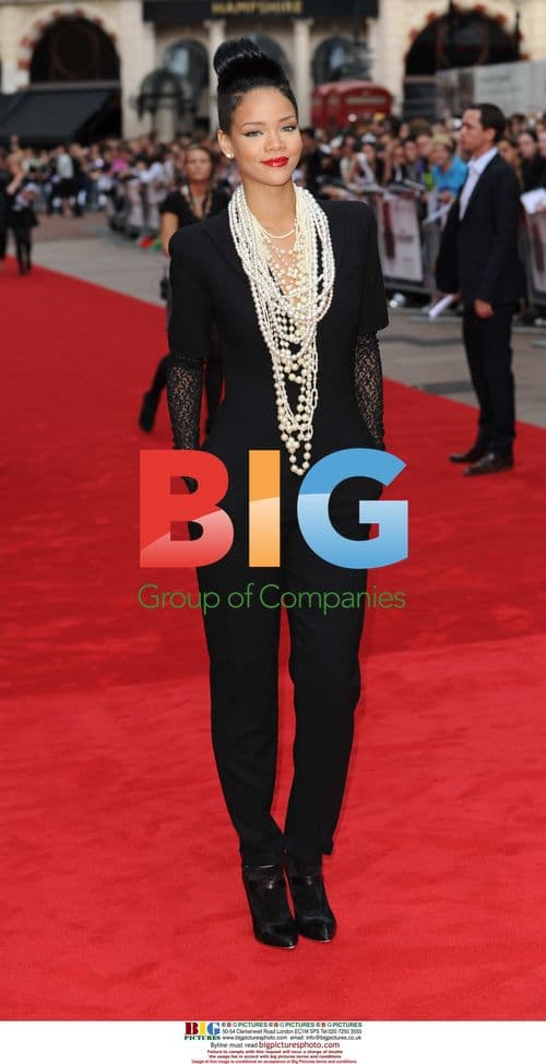 Rihanna at 'Inglourious Basterds' Premiere