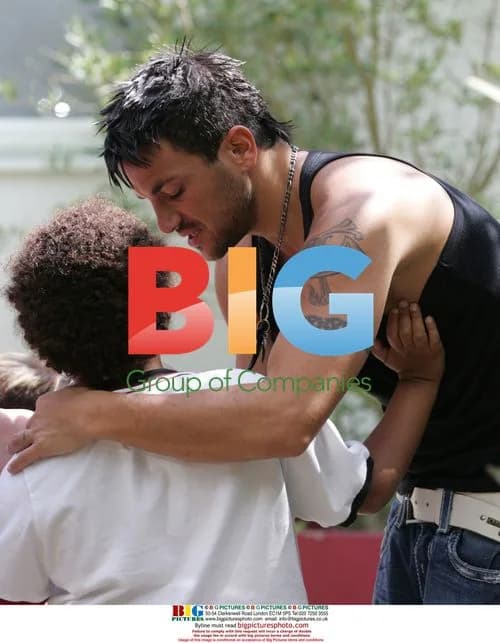 Peter Andre with Junior and Harvey