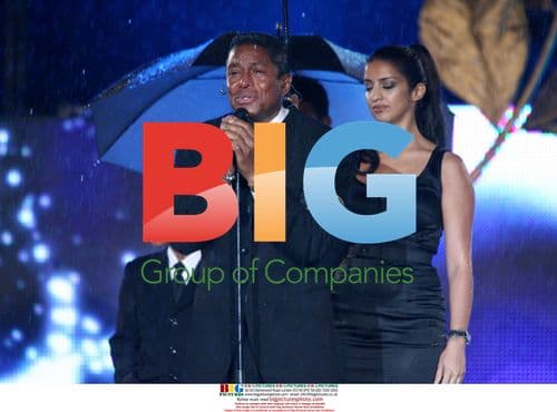 Jermaine Jackson emotional during MJ tribute