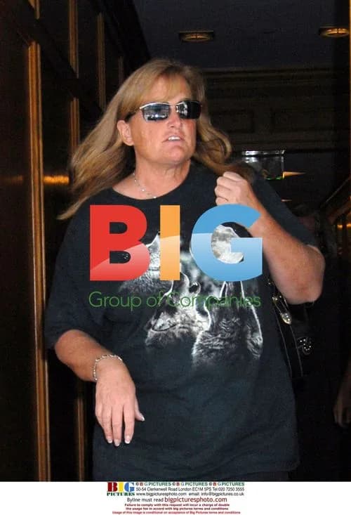 Debbie Rowe leaves doctor's appointment