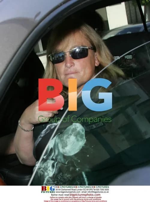Debbie Rowe Leaves Doctor's Office in Beverly Hills
