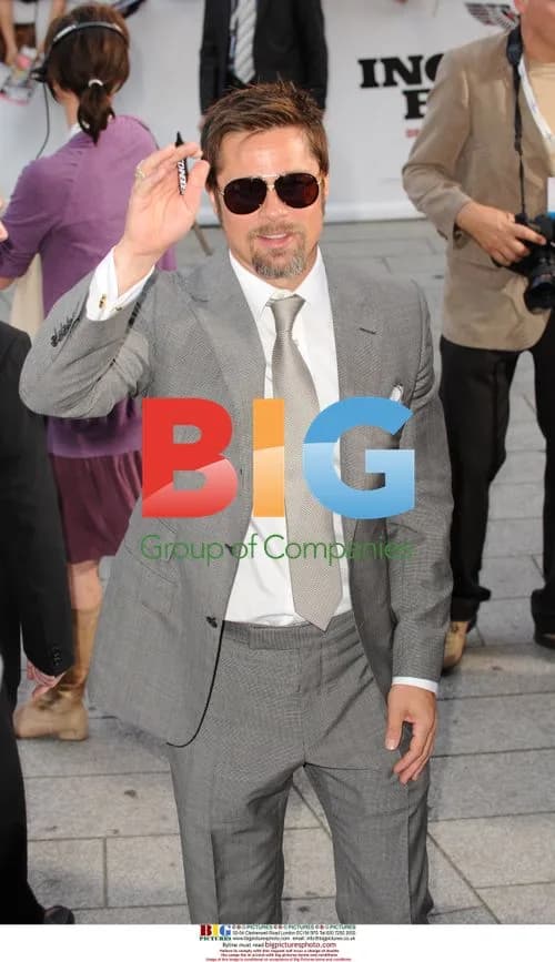 Brad Pitt at "Inglourious Basterds" Premiere
