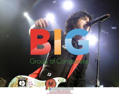 Billie Joe Armstrong of Green Day performs live