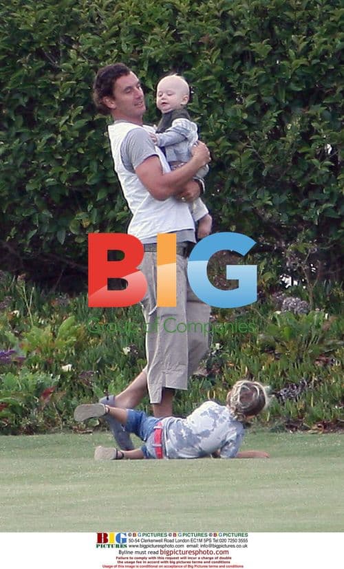 Gwen Stefani Family Outing