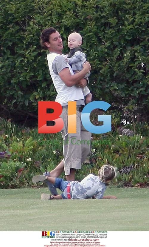 Gwen Stefani Family Outing