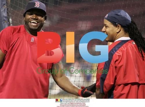 Ortiz and Ramirez Joke at 2007 Playoffs