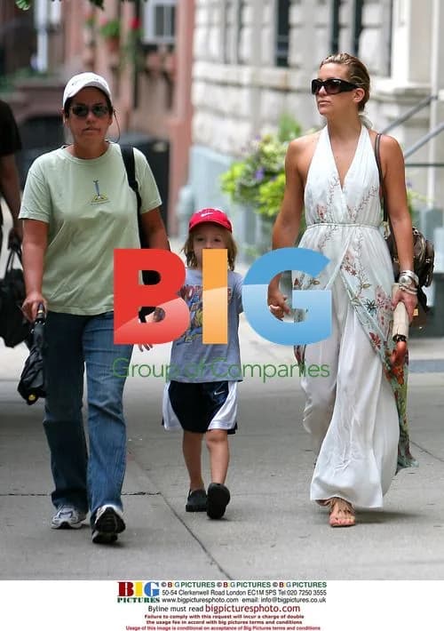 Kate Hudson and son out in New York