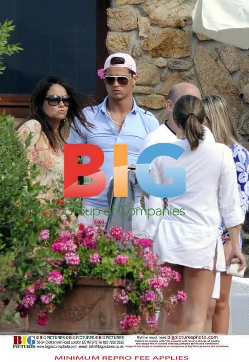 Cristiano Ronaldo Relaxes in Italy