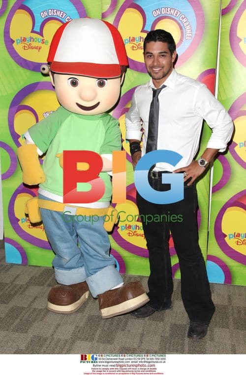 Wilmer Valderrama & Handy Mandy at DATG Summer Press Junket 2009
