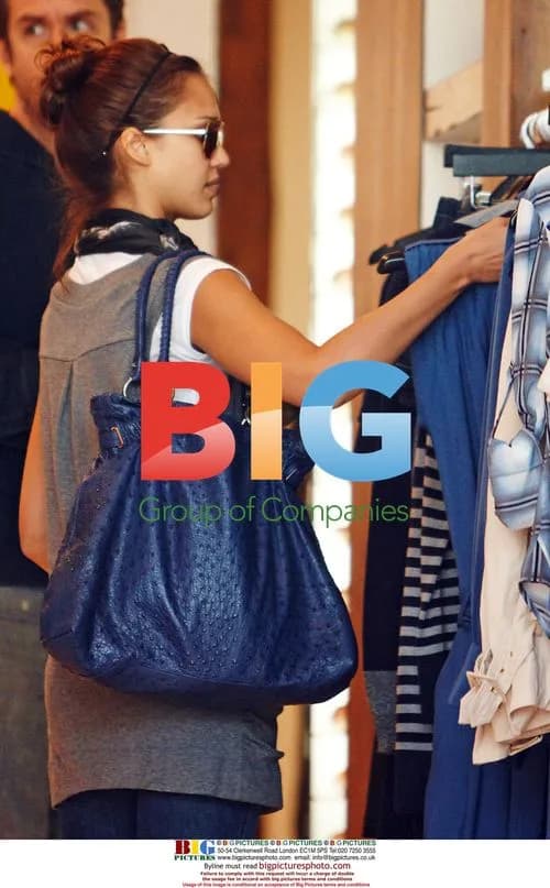 Jessica Alba shopping in Beverly Hills
