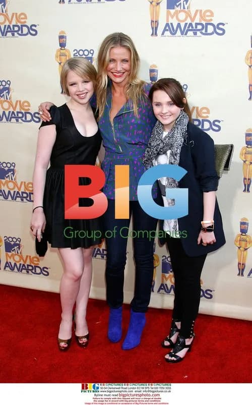 Diaz, Vassilieva, and Breslin at 2009 MTV Movie Awards