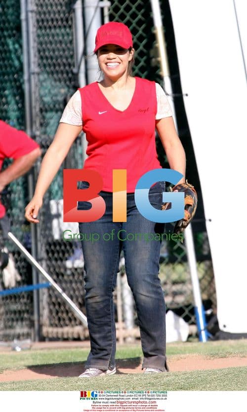 America Ferrara on 'Family Wedding' set