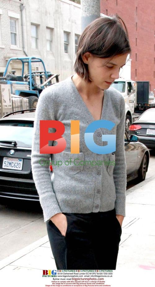 Katie Holmes arrives at LA dance studio