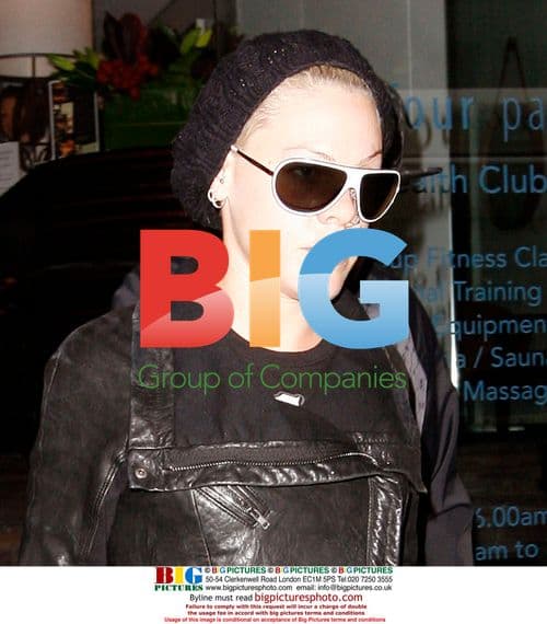 Pink and Carey Hart at day spa in Sydney