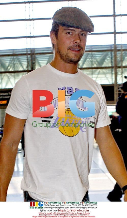 Josh Duhamel at LAX