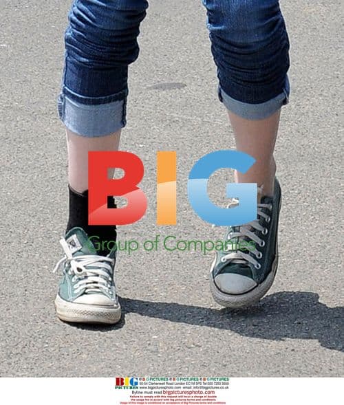 Kristen Stewart arrives for photoshoot