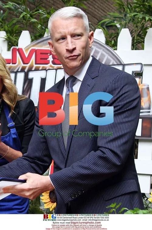 Anderson Cooper on "Live! with Regis and Kelly"