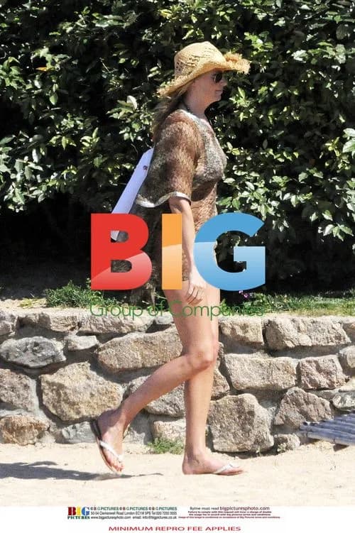 Rod Stewart and Family Vacation in Italy