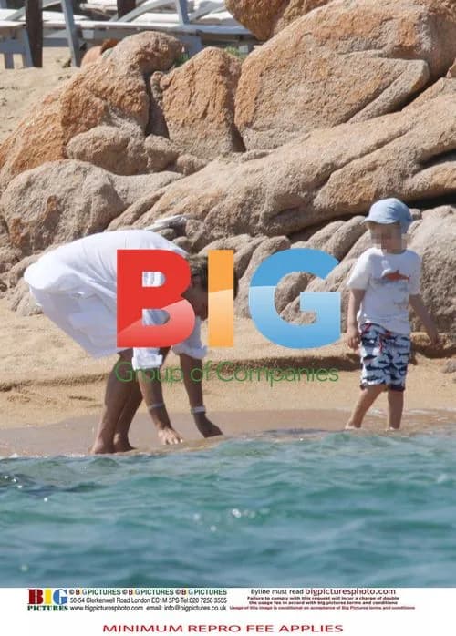 Rod Stewart and Family Holiday in Italy