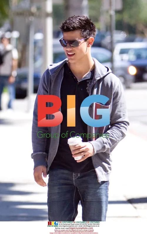 Taylor Lautner gets coffee in Beverly Hills