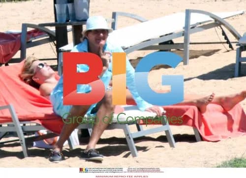 Rod Stewart and Family Vacation in Italy