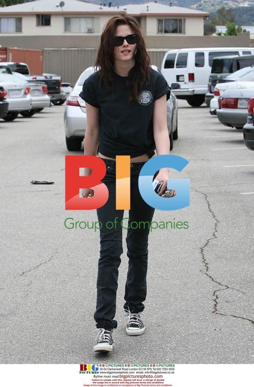 Kristin Stewart out in Toluca Lake