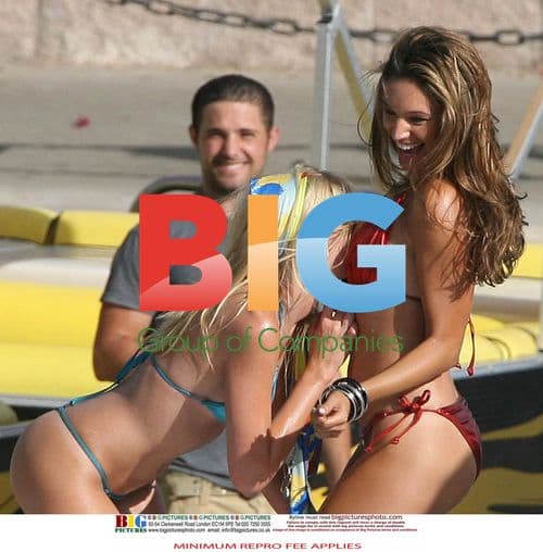 Kelly Brook and Riley Steele on 'Pirhana 3-D' set