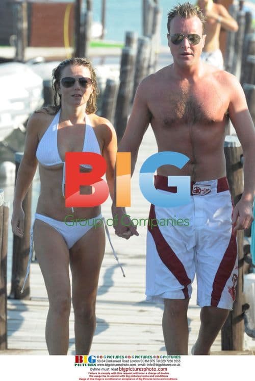 Geri Halliwell and boyfriend waterski in Italy