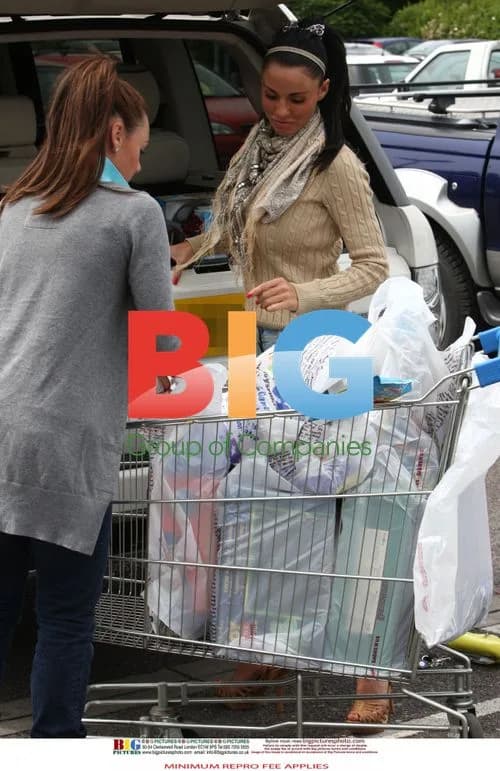 Katie Price and Michelle Heaton Shop for Party