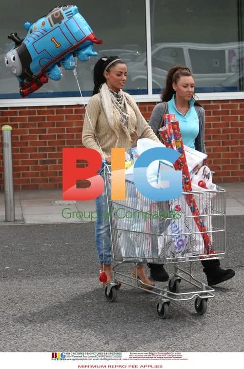 Katie Price and Michelle Heaton shop for party decor
