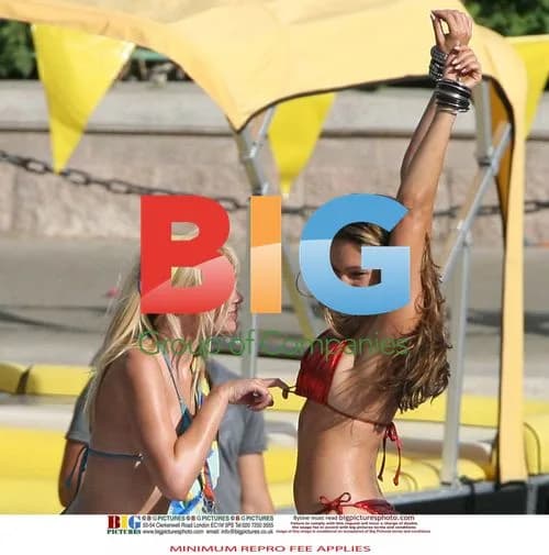 Kelly Brook and Riley Steele on 'Piranha 3-D' set
