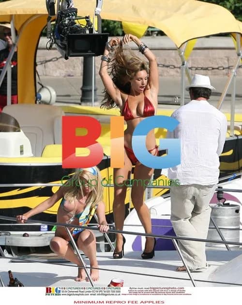 Kelly Brook and Riley Steele on 'Piranha 3-D' set