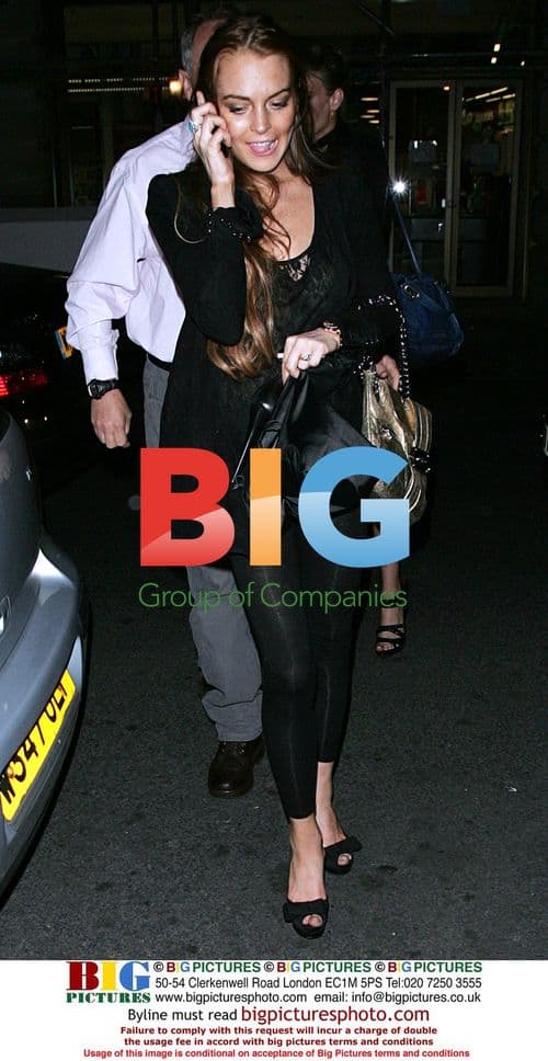 Lindsay Lohan meets designer Emanuel Ungaro