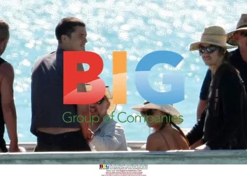 Orlando Bloom Spotted in Broome