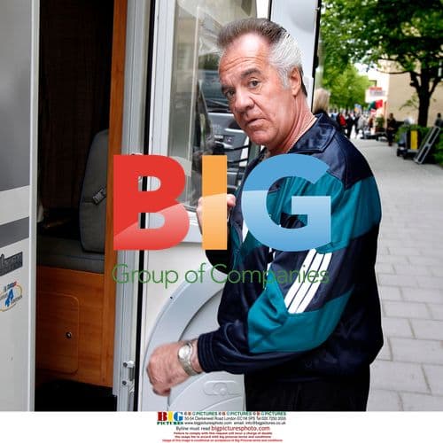 Tony Sirico films Aftonbladet commercial in Sweden