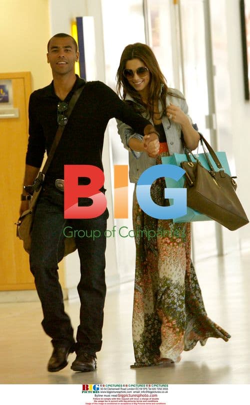 Cheryl Cole and Ashley Cole at Nice Airport