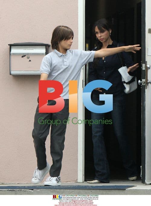 Mel Gibson meets with Timothy Dalton and Oskana Grigorieva