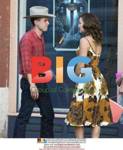 Kate Hudson and Casey Affleck filming "The Killer Inside Me"