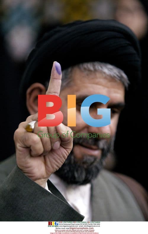 Iranian clergyman votes in presidential election