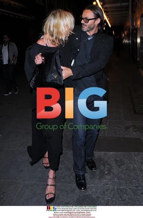 Kate Moss and Mario Sorrenti leave restaurant