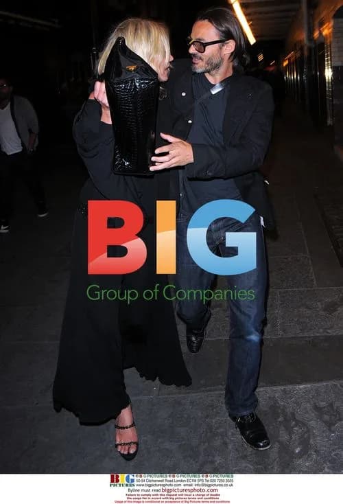 Kate Moss and Mario Sorrenti leave London restaurant