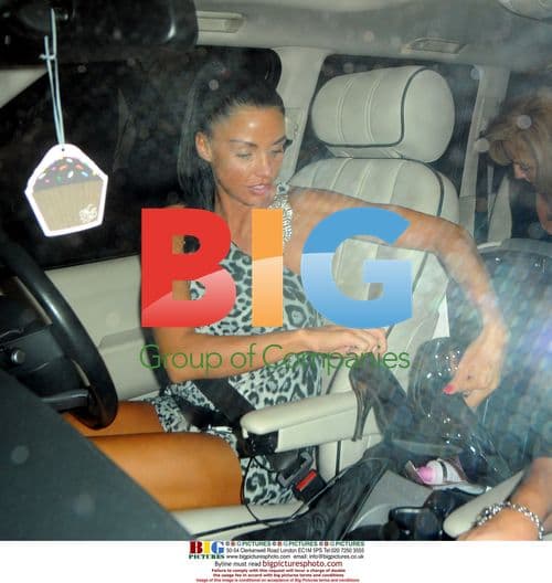 Katie Price Leaves Nobu Berkley