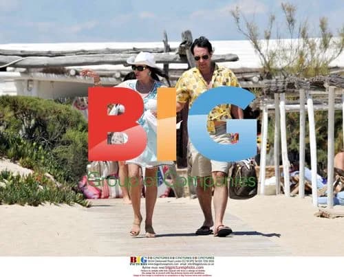 Joan Collins Enjoys Honeymoon in St Tropez