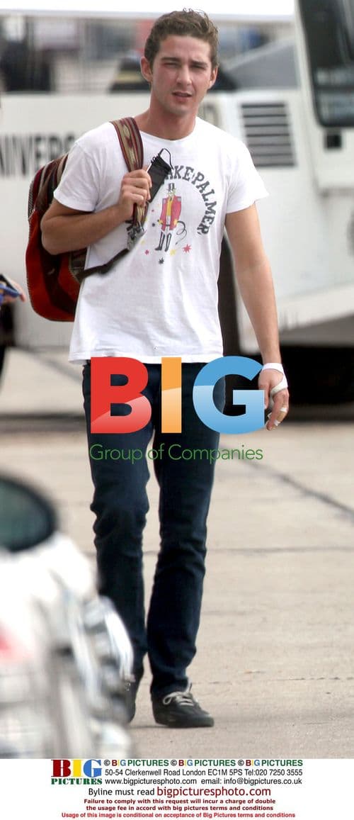 Transformers stars depart Paris