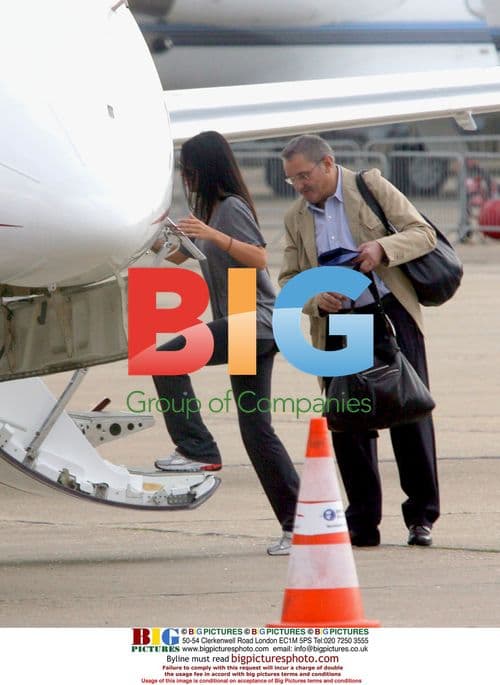 Transformers stars depart Paris