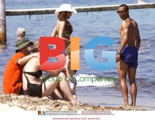 Cheryl and Ashley Cole's France Trip