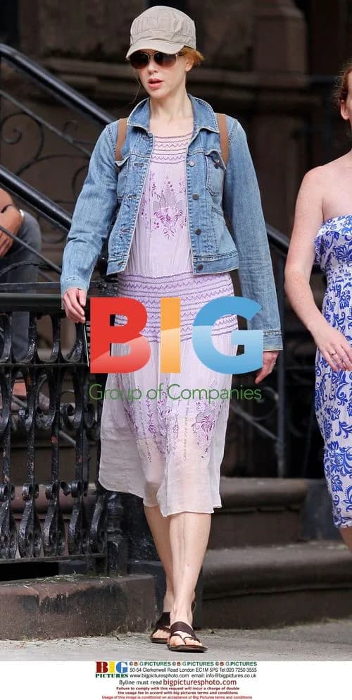 Nicole Kidman Tries to Disguise in NYC