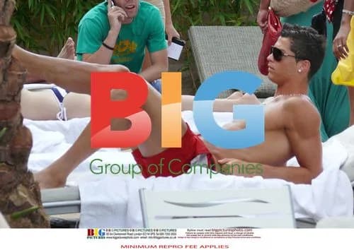 Cristiano Ronaldo Gets Massage Poolside in Vegas