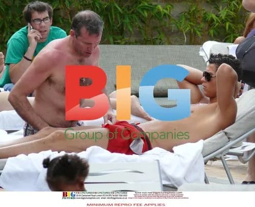 Cristiano Ronaldo poolside massage in Las Vegas