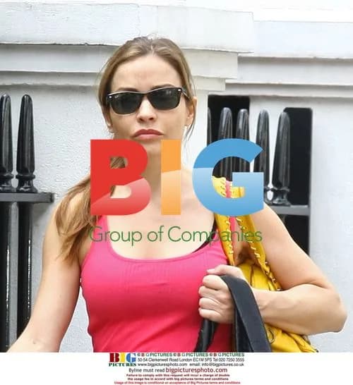 Elen Rives" belongings removed from home